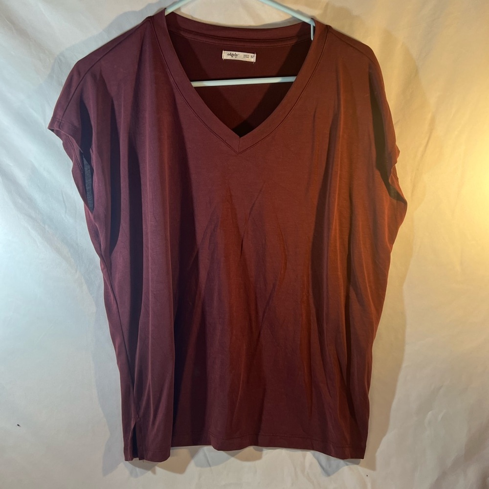 Edge Women's Short Sleeve V-Neck Top - Deep Burgundy